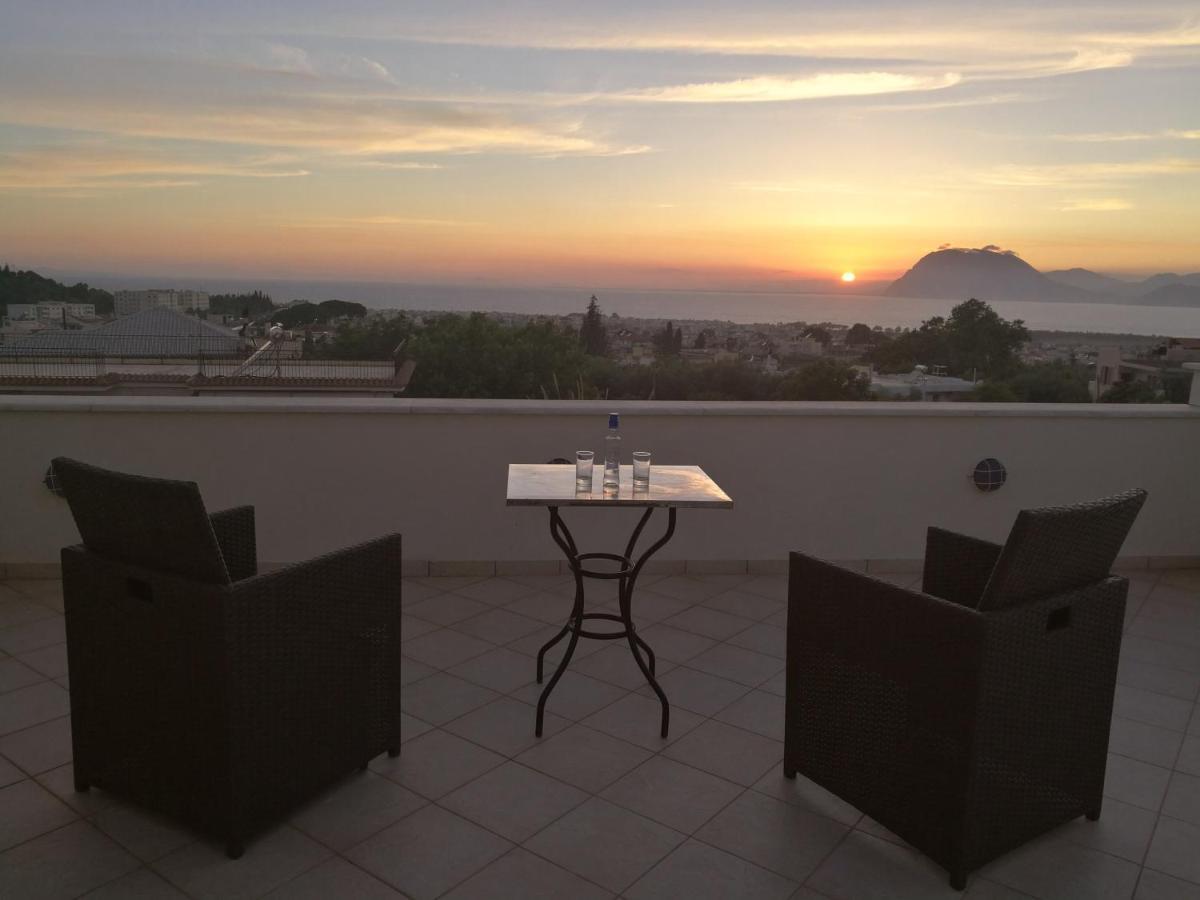 Appartamento V For The View Patras Esterno foto